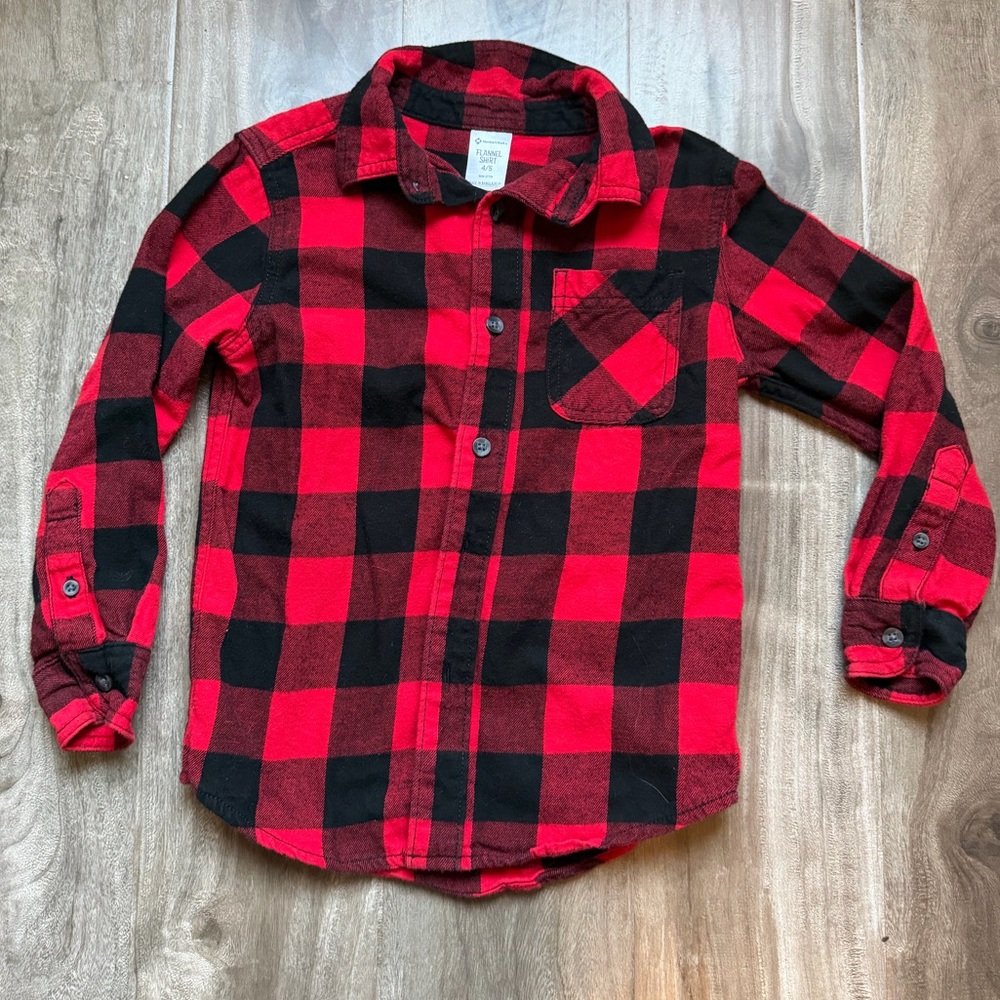 Member’s Mark Kids Red and Black Plaid Button Down Shirt size 4/5